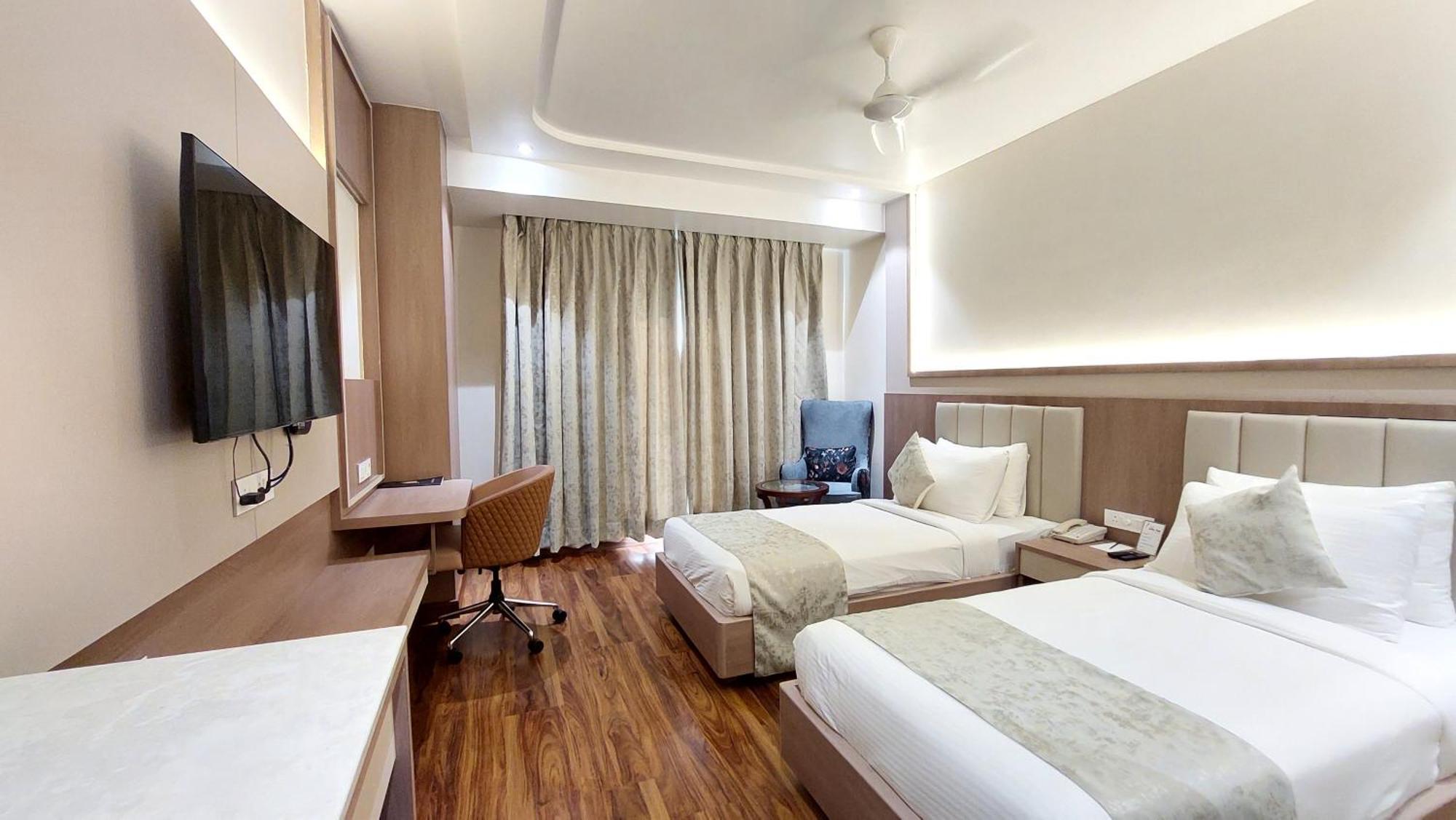 Hotel City Inn Waranasi Zewnętrze zdjęcie