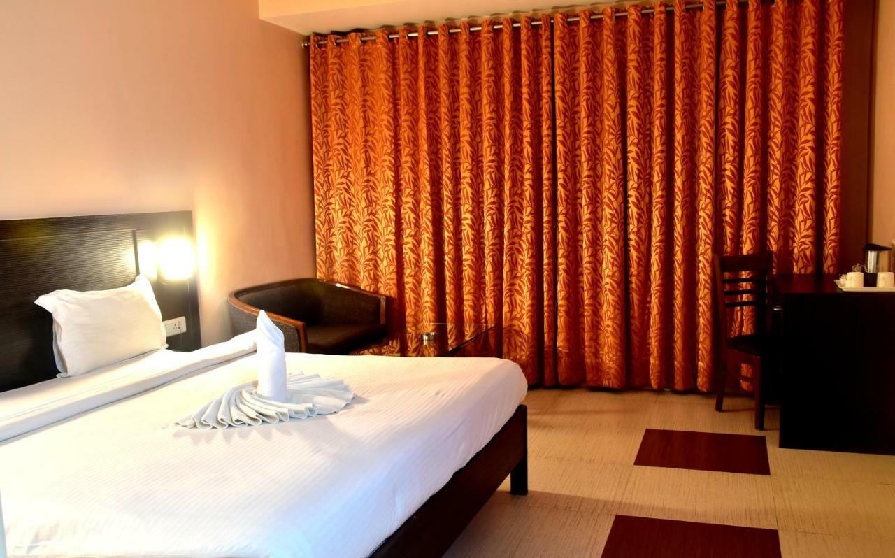 Hotel City Inn Waranasi Zewnętrze zdjęcie
