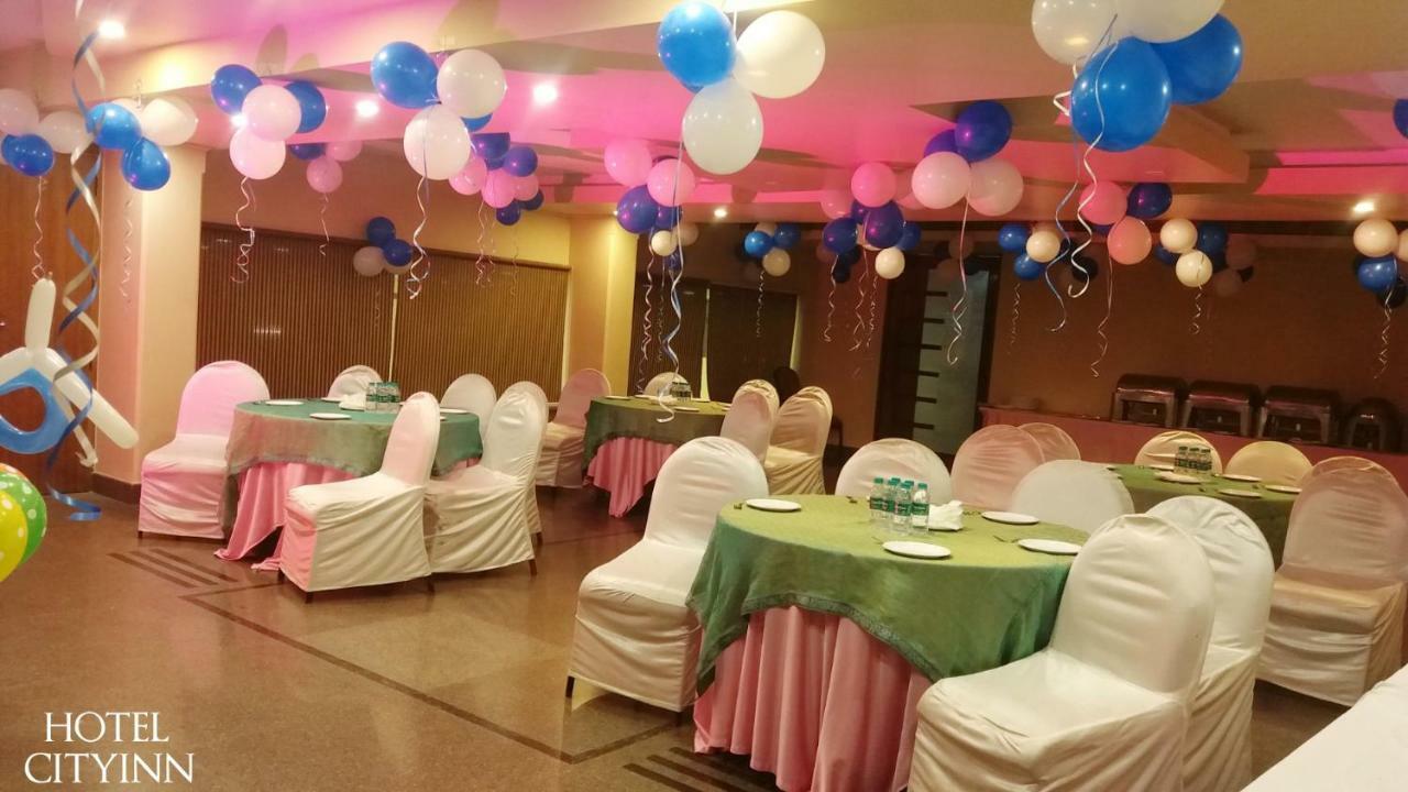 Hotel City Inn Waranasi Zewnętrze zdjęcie