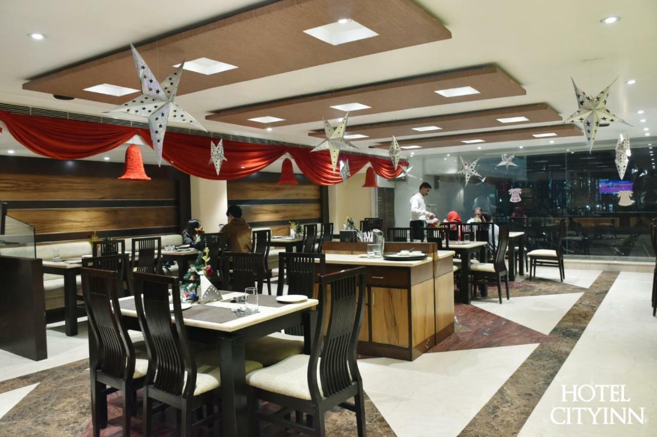 Hotel City Inn Waranasi Zewnętrze zdjęcie