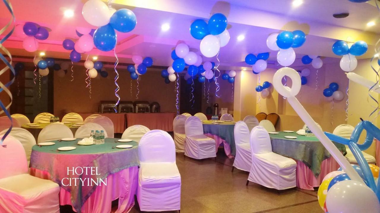 Hotel City Inn Waranasi Zewnętrze zdjęcie